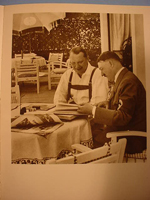 Hitler in Seinen Bergen