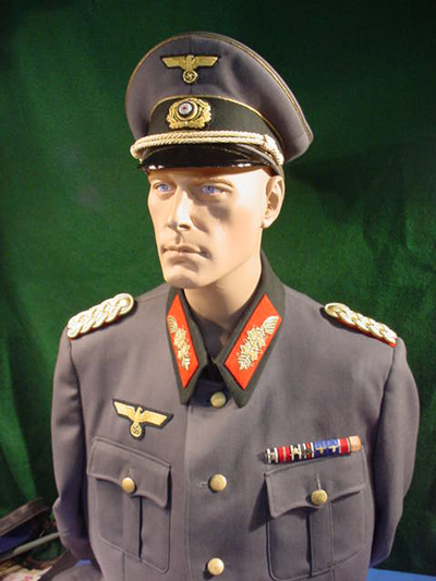 German Generals Uniform 30