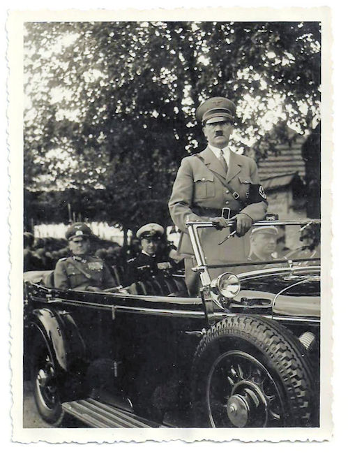Photograph of Hitler