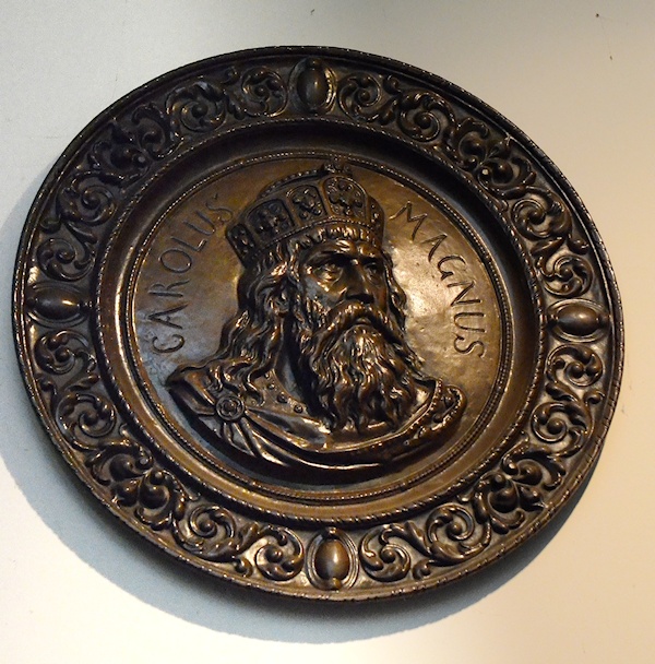 Hanging Plate Karl and Barbarossa